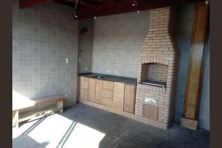 Casa à venda com 3 quartos, 181m² em Parque Novo Oratório, Santo André