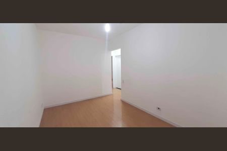 Sala de apartamento para alugar com 2 quartos, 57m² em Jardim Roberto, Osasco