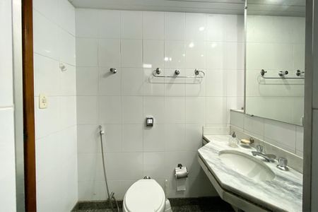 Studio à venda com 40m², 1 quarto e 1 vaga Studio à venda com 40m², 1 quarto e 1 vagaBanheiro