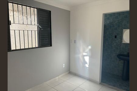Foto 01 de casa à venda com 3 quartos, 216m² em Vila Perseu Leite de Barros, Campinas