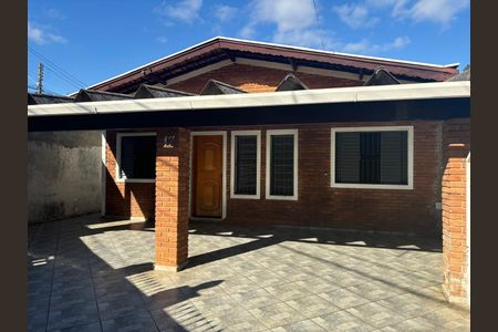 Foto 01 de casa à venda com 3 quartos, 216m² em Vila Perseu Leite de Barros, Campinas