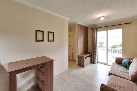 Sala de apartamento para alugar com 2 quartos, 47m² em Vila Marieta, Campinas