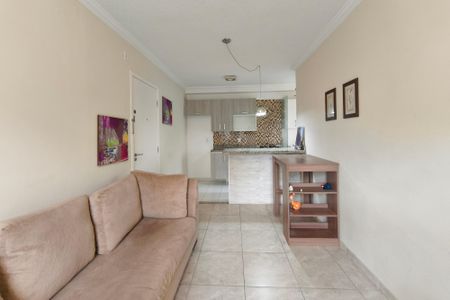 Sala de apartamento para alugar com 2 quartos, 47m² em Vila Marieta, Campinas