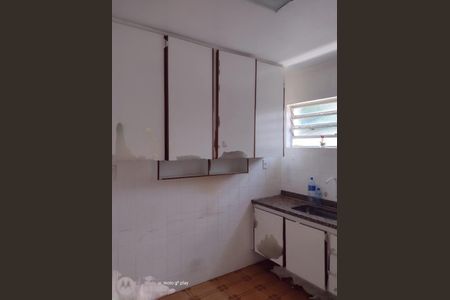 Casa à venda com 140m², 3 quartos e 2 vagasFoto 01
