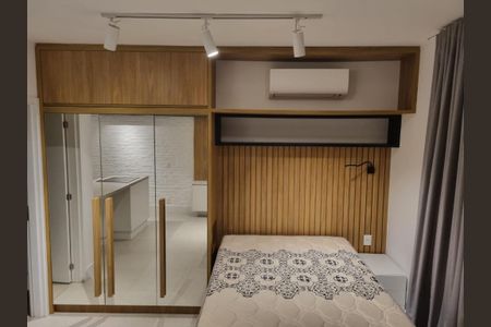 Apartamento para alugar com 1 quarto, 42m² em Campo Belo, São Paulo