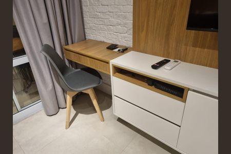 Apartamento para alugar com 1 quarto, 42m² em Campo Belo, São Paulo