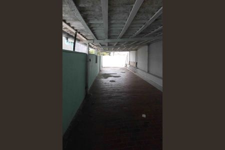 Casa para alugar com 100m², 2 quartos e sem vaga