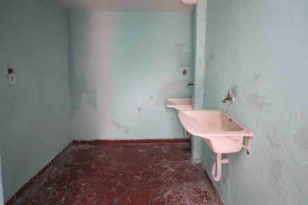 Casa para alugar com 100m², 2 quartos e sem vaga