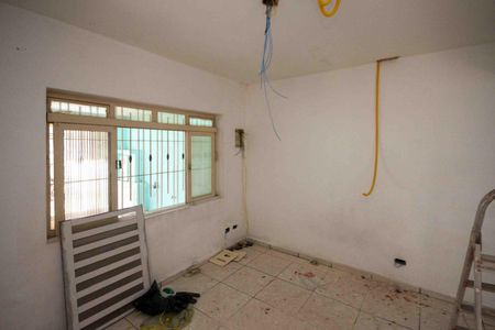 Casa à venda com 2 quartos, 100m² em Vila Antonieta, São Paulo