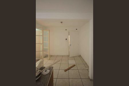 Casa para alugar com 100m², 2 quartos e sem vaga