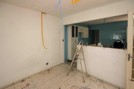 Casa para alugar com 100m², 2 quartos e sem vaga