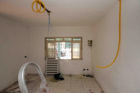 Casa à venda com 2 quartos, 100m² em Vila Antonieta, São Paulo