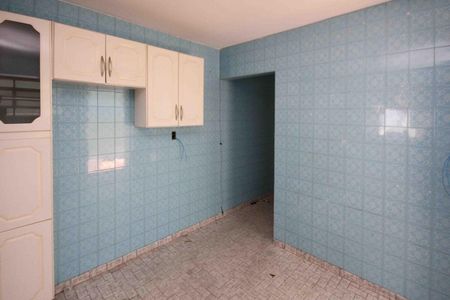 Casa para alugar com 100m², 2 quartos e sem vaga