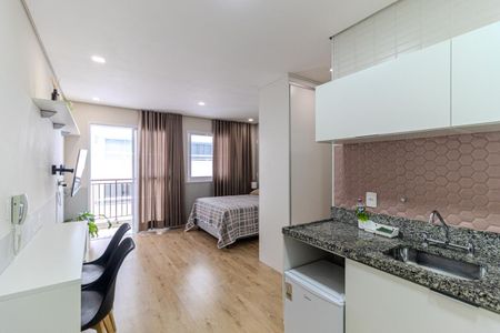 Studio de kitnet/studio para alugar com 1 quarto, 30m² em Centro Histórico de São Paulo, São Paulo