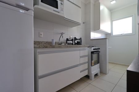 Cozinha de apartamento para alugar com 1 quarto, 39m² em Jardim Nova Alianca, Ribeirão Preto