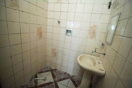 Casa à venda com 300m², 6 quartos e sem vagaBANHEIRO CASA 2