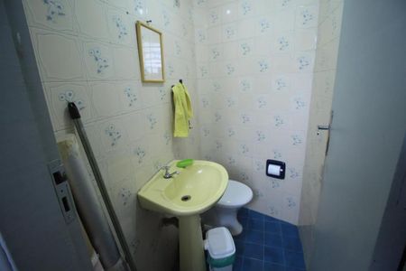 Casa à venda com 300m², 6 quartos e sem vagaBANHEIRO CASA 1