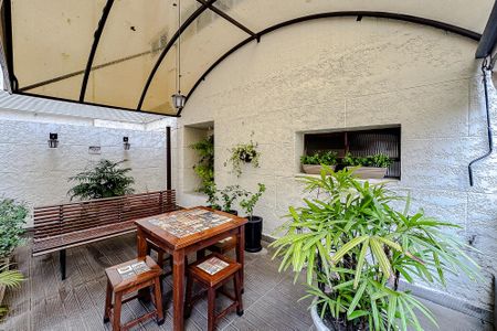 Apartamento à venda com 81m², 2 quartos e 1 vagaÁrea comum - Churrasqueira