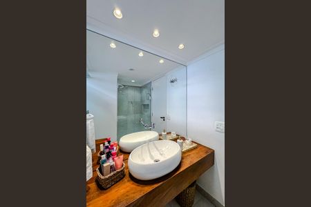 Apartamento à venda com 81m², 2 quartos e 1 vagaBanheiro