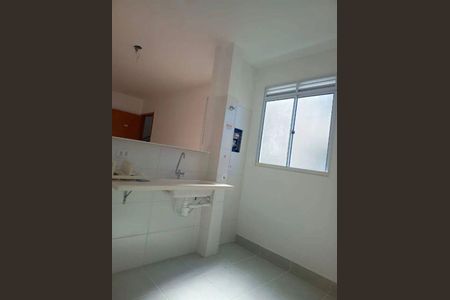 Cozinha  de apartamento para alugar com 2 quartos, 45m² em Jardim das Margaridas, Salvador