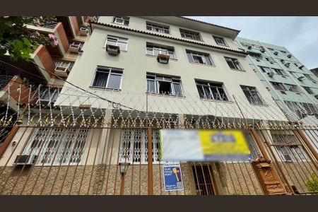 Apartamento para alugar com 60m², 2 quartos e sem vaga Apartamento para alugar com 60m², 2 quartos e sem vagaFachada