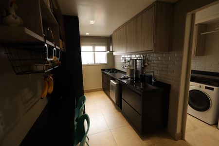 Apartamento à venda com 101m², 2 quartos e 2 vagasCozinha