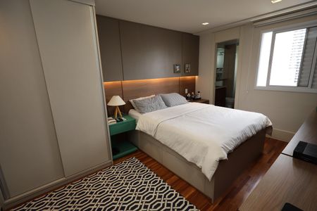 Apartamento à venda com 101m², 2 quartos e 2 vagasSuíte