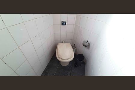 Casa à venda com 2 quartos, 300m² em Veloso, Osasco