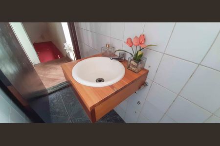 Casa à venda com 2 quartos, 300m² em Veloso, Osasco