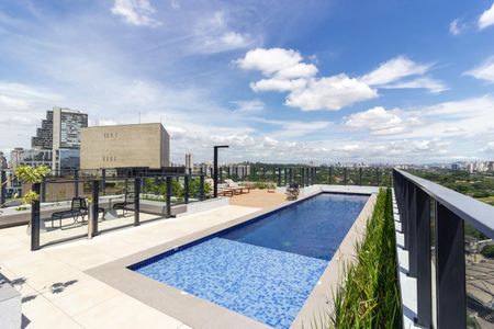 Apartamento para alugar com 29m², 1 quarto e sem vaga Apartamento para alugar com 29m², 1 quarto e sem vagaÁrea comum - Piscina