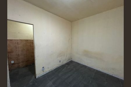 Sala de kitnet/studio para alugar com 1 quarto, 26m² em Ricardo de Albuquerque, Rio de Janeiro