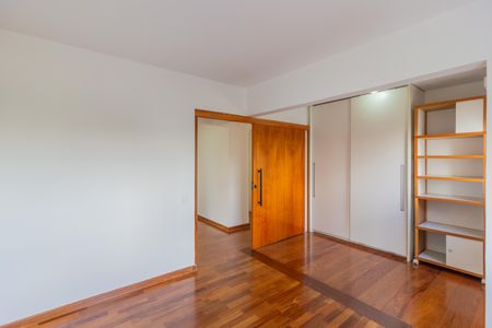 Apartamento para alugar com 120m², 3 quartos e 2 vagasQuarto 1
