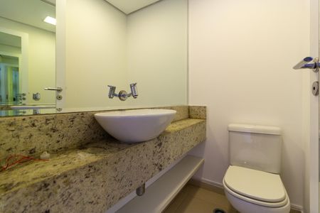 Apartamento para alugar com 120m², 3 quartos e 2 vagasLavabo