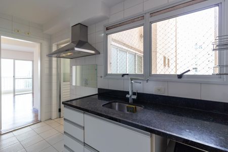 Apartamento para alugar com 120m², 3 quartos e 2 vagasCozinha