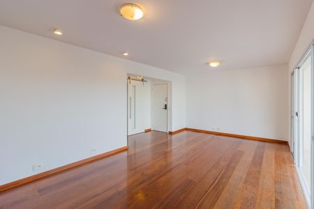 Sala de apartamento para alugar com 3 quartos, 120m² em Alto de Pinheiros, São Paulo