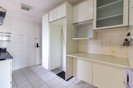 Apartamento para alugar com 120m², 3 quartos e 2 vagasCozinha