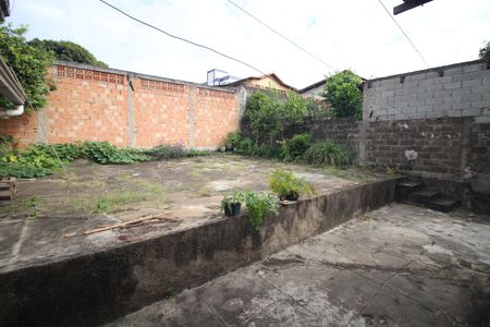 Casa à venda com 118m², 3 quartos e 2 vagasQuintal