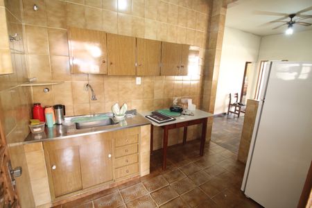 Casa à venda com 118m², 3 quartos e 2 vagasCozinha
