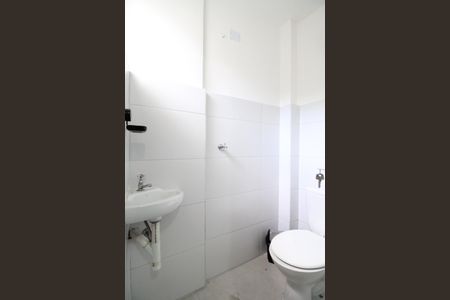 Apartamento à venda com 69m², 1 quarto e sem vaga Apartamento à venda com 69m², 1 quarto e sem vagaBanheiro da Área de Serviço