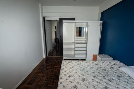 Quarto de apartamento à venda com 1 quarto, 34m² em Floresta, Porto Alegre