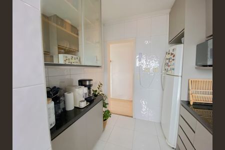 Apartamento à venda com 54m², 2 quartos e 1 vagaCozinha