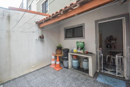 Casa de condomínio à venda com 126m², 3 quartos e 2 vagas Casa de condomínio à venda com 126m², 3 quartos e 2 vagasQuintal