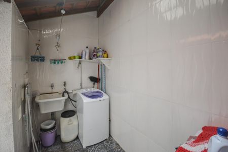 Casa de condomínio à venda com 126m², 3 quartos e 2 vagas Casa de condomínio à venda com 126m², 3 quartos e 2 vagasÁrea de Serviço