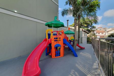 Casa de condomínio à venda com 126m², 3 quartos e 2 vagas Casa de condomínio à venda com 126m², 3 quartos e 2 vagasÁrea comum - Playground