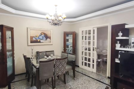 Sala de casa à venda com 3 quartos, 159m² em Santo Antônio, São Caetano do Sul