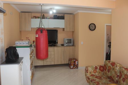 Casa à venda com 159m², 3 quartos e 2 vagasSalão