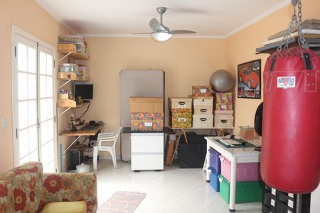 Casa à venda com 159m², 3 quartos e 2 vagasSalão