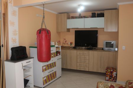 Casa à venda com 159m², 3 quartos e 2 vagasSalão