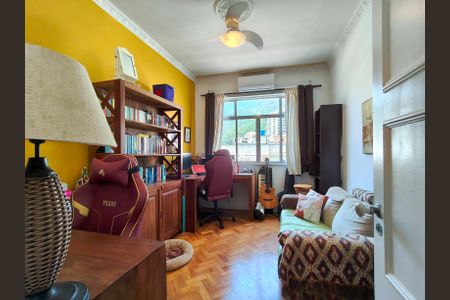 Apartamento à venda com 90m², 3 quartos e sem vagaQuarto 1