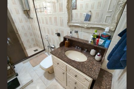 Apartamento à venda com 90m², 3 quartos e sem vagaBanheiro Social